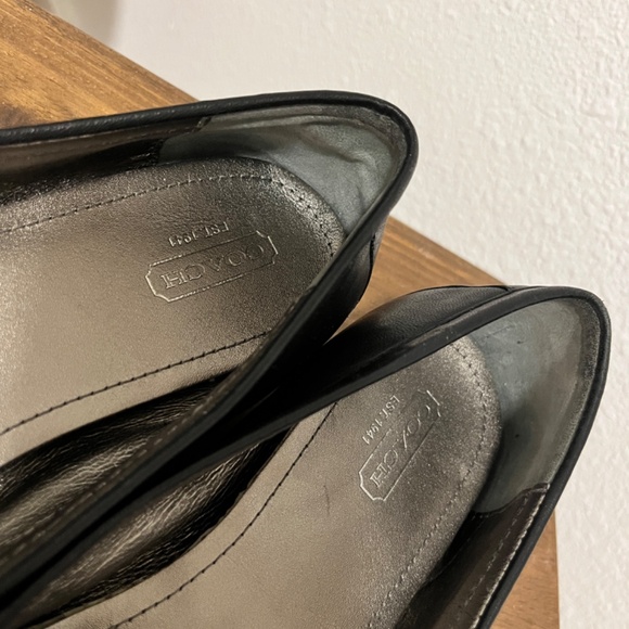 Coach Loafers size 7.5 shoes - Picture 3 of 6